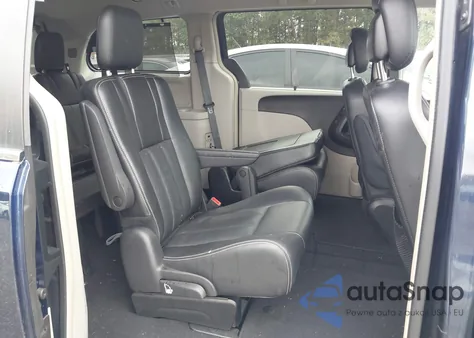 2015 Chrysler Town & Country Touring-L z USA, uszkodzony, nr VIN 2C4RC1CG8FR727656